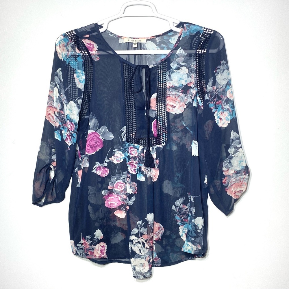 Black Rainn Tunic Blouse Women’s L Navy Sheer Floral Keyhole Front Crochet Trim